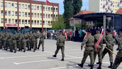 Piknik wojskowy na Placu Solidarności w Olsztynie