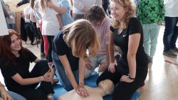 Bicie rekordu w prowadzeniu resuscytacji