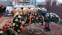 Łęguty - pogrzeb ekumeniczny ofiar Armii Czerwonej