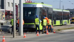 Wykolejony tramwaj \