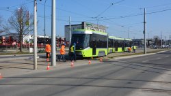 Wykolejony tramwaj \