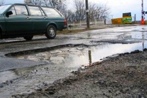 Łatanie dziur w Elblągu dopiero w kwietniu