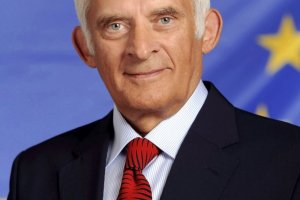  Jerzy Buzek: takie protesty z czegoś się biorą