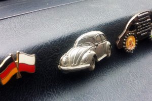 Rajd garbusami ku czci generała