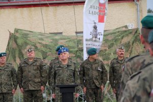 Żołnierze z Elbląga ćwiczą na poligonie