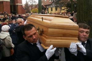 Urocztystości pogrzebowe ks. infułata Juliana Żołnierkiewicza