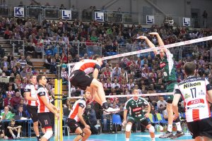  PlusLiga siatkarzy - 6. kolejka: przegrana z wicemistrzami po walce