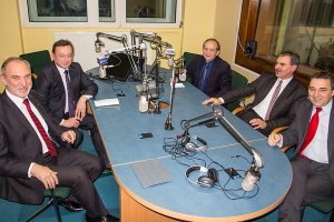 Posłem jest się także 