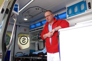   Braniewo ma nowoczesny ambulans za pół miliona