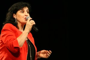 Rozmowa z Eleni - drugi dzień Świąt Bożego Narodzenia o godz. 15. Zaprasza Monika Szczygło