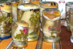  W sklepach zaczyna brakować... octu