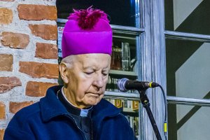 Rozmowa z arcybiskupem Edmundem Piszczem - niedziela, po godz. 17.05. Zaprasza Barbara Fedoniuk