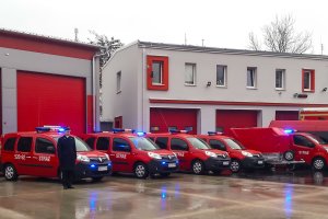  Strażacy otrzymali specjalistyczny sprzęt