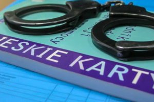 Znęcanie się nad dzieckiem w Iławie. Sprawę zgłosili uczniowie