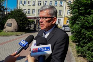  Stanisław Karczewski: Niebawem rozwiąże się sytuacja związana z zawieszeniem MRG