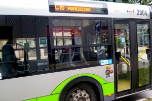 W okolice cmentarzy jeździ więcej autobusów. Wkrótce nowa organizacja ruchu