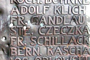 Powróciła tablica upamiętniająca poległych mieszkańców Dajtek