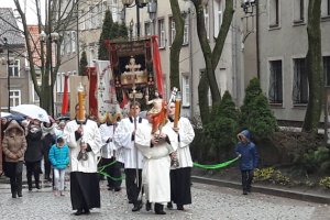 Abp Józef Górzyński: Dzisiaj nie wolno się smucić. Ponieście do domów naszą radość, jako świadkowie nowego życia