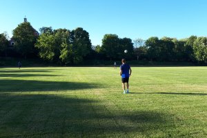 Artur Derbin jest, czy nie jest trenerem Stomilu?