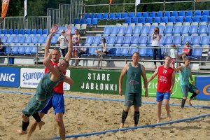 Plażowa piłka ręczna w Bliższych Spotkaniach. W Starych Jabłonkach nasi dziennikarze śledzili rozgrywki PGNiG Summer Superligi