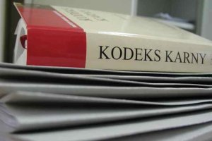 Unikał podatku i podrabiał dokumenty. 31 zarzutów dla oszusta