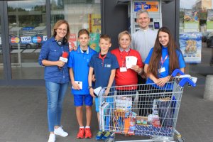 Tornister dla każdego ucznia.  W Olsztynie zakończyła się akcja Caritasu i naszej rozgłośni