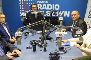 Politycy ocenili wizytę prezydenta RP w Jezioranach. Posłuchaj audycji „My Wy Oni”