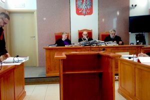 Przed Sądem Okręgowym w Olsztynie po raz kolejny ruszył proces byłego komornika z Działdowa. Wyrok na początku lipca
