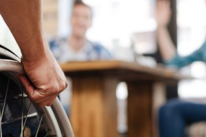 Asystent już od października. Resort przedstawił założenia programu dla osób niepełnosprawnych