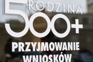 Rodzice, którzy chcą nadal otrzymywać świadczenie 