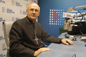 Arcybiskup Józef Górzyński: Święci stanowią dla nas punkt odniesienia, do którego powinniśmy dążyć