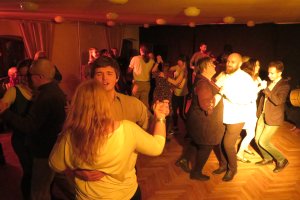 Potańcówka w olsztyńskim Spichlerzu z Kapelą Niwińskich. Słuchaj audycji w niedzielę o godz. 6.00