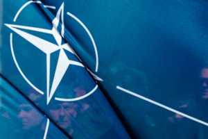 Sekretarz generalny NATO w Bemowie Piskim. Mark Rutte spotka się z żołnierzami