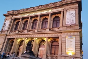 Walentynki na deskach teatru Sewruka w Elblągu