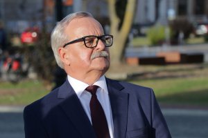 Leonard Krasulski: To 10. rocznica katastrofy smoleńskiej, a pamięć o parze prezydenckiej i kolegach wciąż żywa