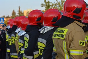 Wielu z nich pracuje w dramatycznych warunkach. W czterech miastach regionu powstaną nowe jednostki straży pożarnej