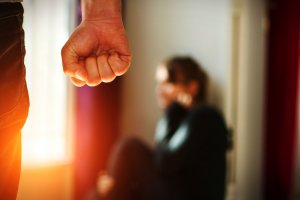 Przemoc zamiast wychowania? Niepokojące doniesienia z ośrodka dla młodzieży