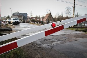 Niebezpieczny przejazd w Świętajnie bez rogatek. PKP nie planuje modernizacji
