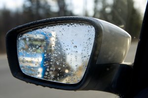 Synoptycy ostrzegają. Ślisko na drogach i chodnikach
