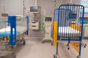 Do Olsztyna trafiają chorzy z Ukrainy. Wśród nich dzieci i kobieta w ciężkim stanie