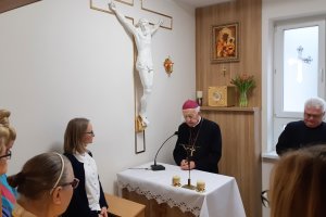 Na całym świecie obchodzony jest Dzień Chorego. 