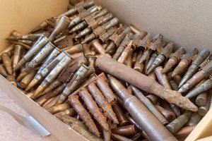 Po pożarze mieszkania odkryto w nim amunicję i pociski artyleryjskie