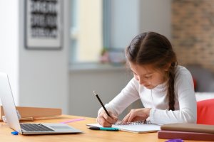 Zmiany w edukacji. Prace domowe dla najmłodszych odchodzą do historii