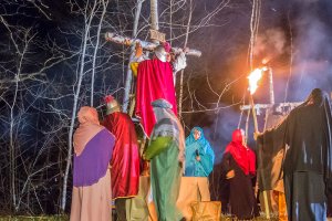 Inscenizacja Misterium Męki Pańskiej w Budzewie