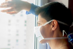 Nowe, zaskakujące objawy koronawirusa. Olsztyński szpital kompleksowo opiekuje się chorymi z powikłaniami