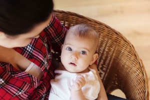 Nie od „matki”, a od gaworzenia. Skąd wzięło się słowo „mama”?