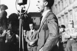 Propaganda totalitaryzmu