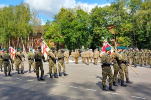 101 urodziny 16. Pomorskiej Dywizji Zmechanizowanej. „Historia i tradycje naszego oręża sięgają początku XX wieku”