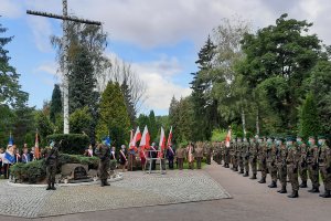 Mieszkańcy Warmii i Mazur wspominają 81. rocznicę napaści Sowietów na Polskę. 