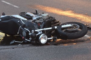 Śmiertelny wypadek na DK65. Nie żyje motocyklista